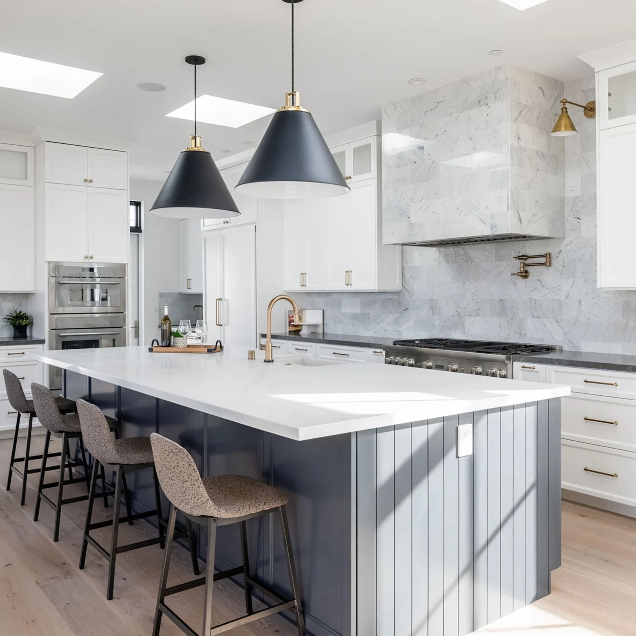 Christine Vroom Interiors | 36th | Kitchen with black accents