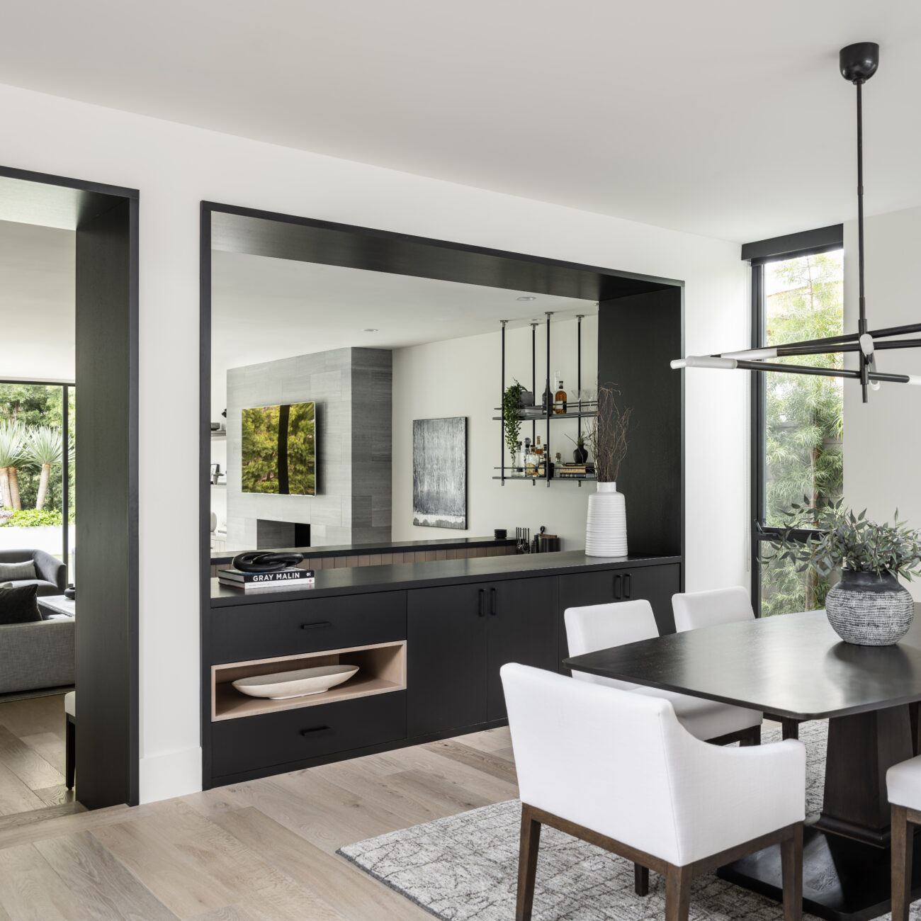 Christine Vroom Interiors | Laurel | Modern Living Room
